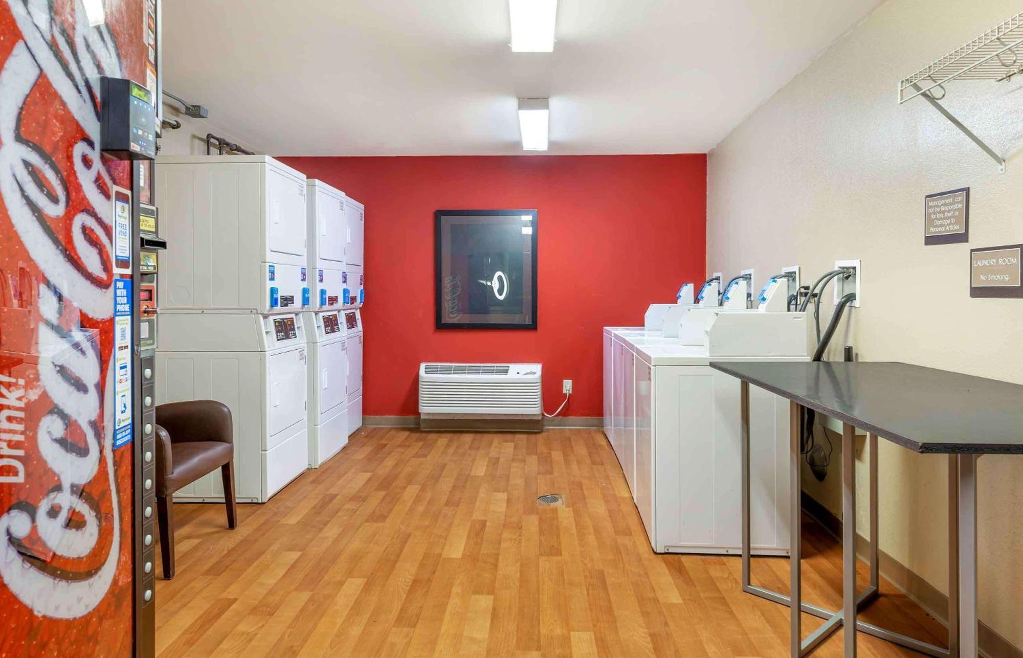 Extended Stay America Suites - Boston - Westborough - Connector Road Экстерьер фото