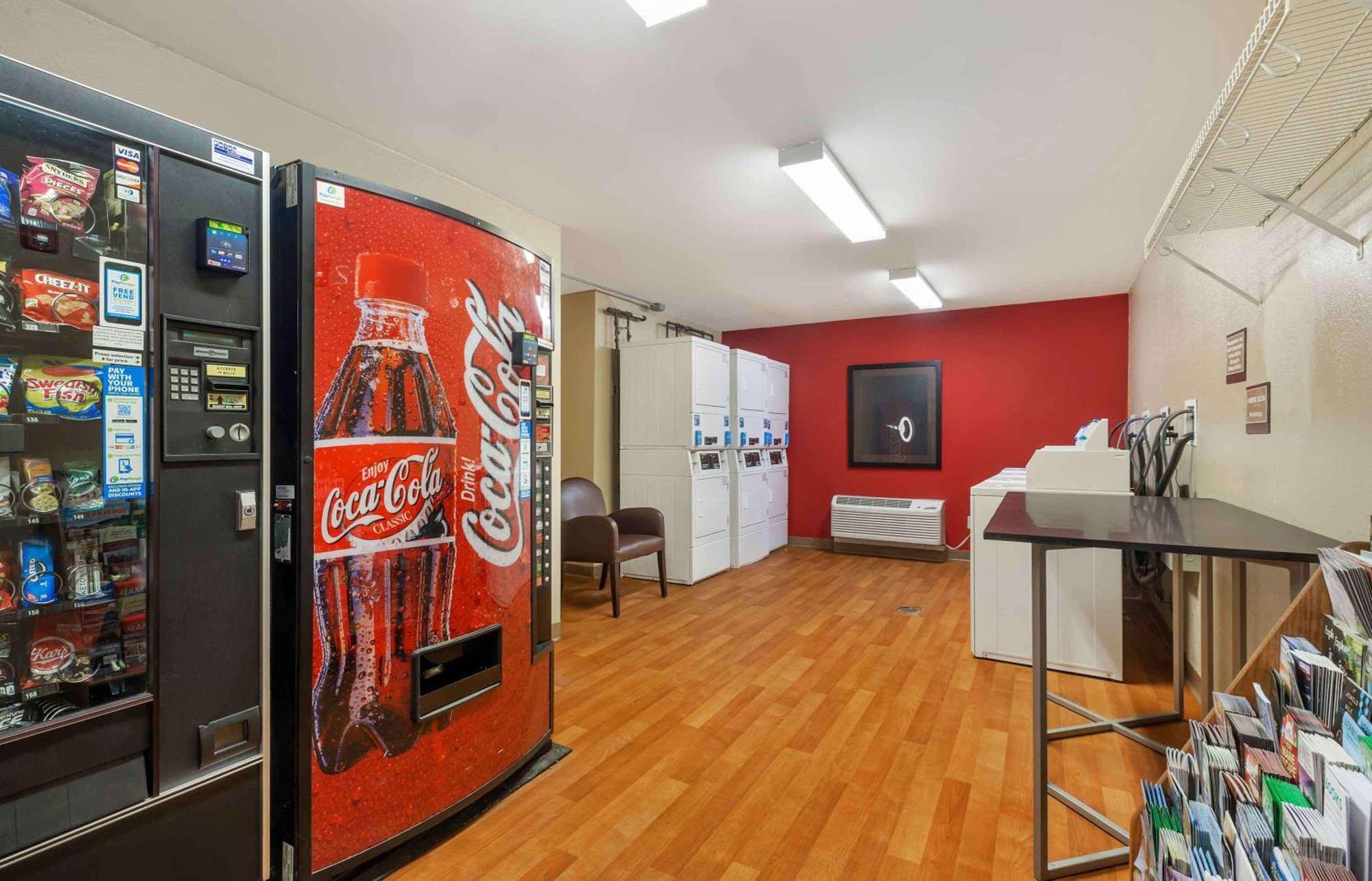 Extended Stay America Suites - Boston - Westborough - Connector Road Экстерьер фото