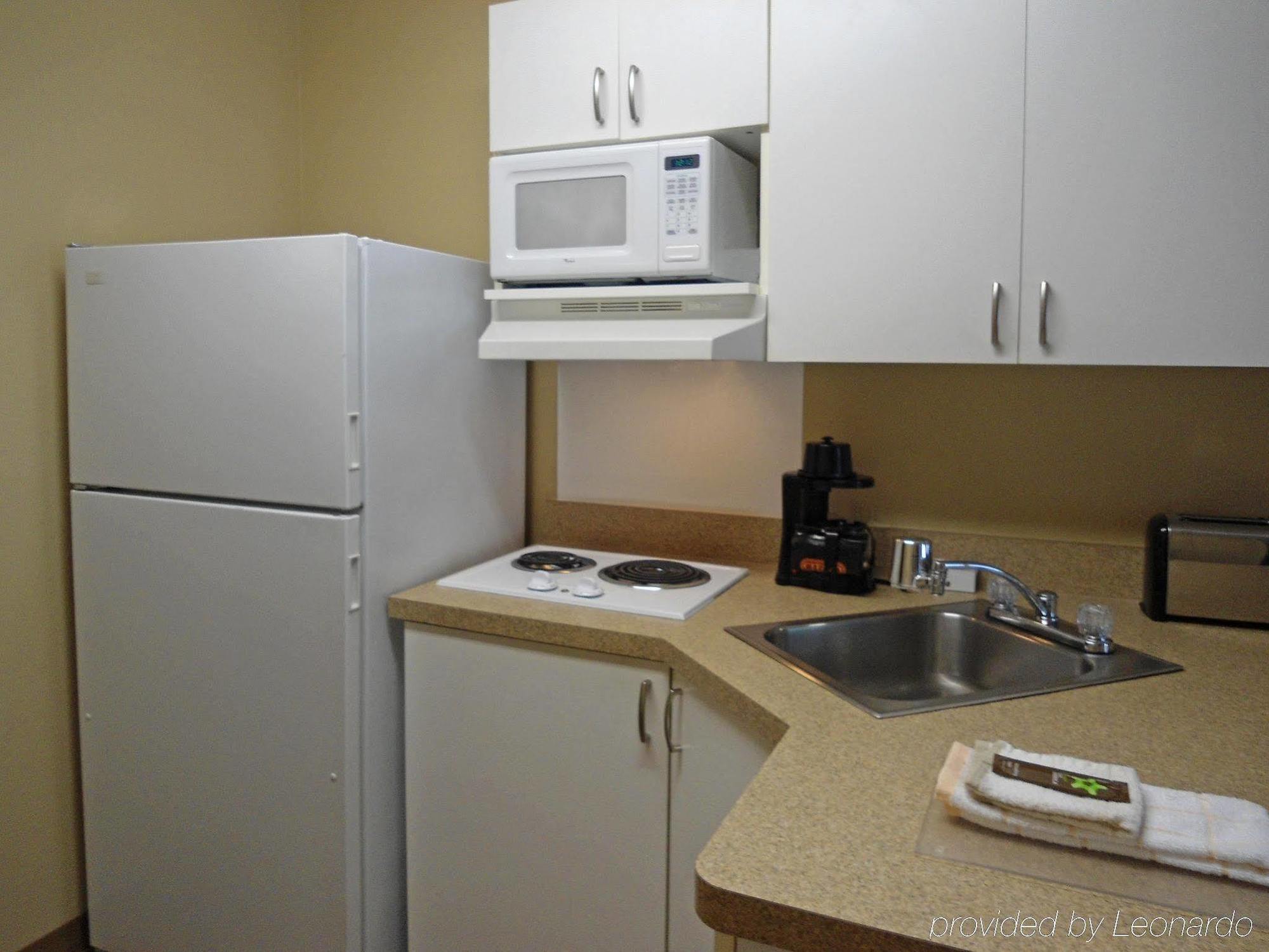 Extended Stay America Suites - Boston - Westborough - Connector Road Экстерьер фото